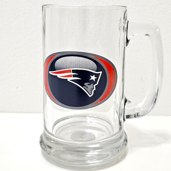 NFL New England Patriots Team Beer Stein Glass Mug - Picture 1 of 14